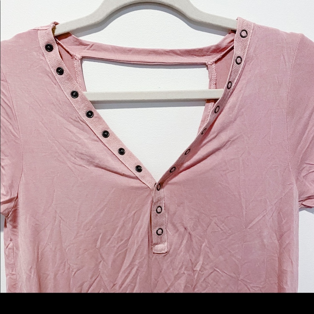 Pink button vneck - Picture 2 of 4